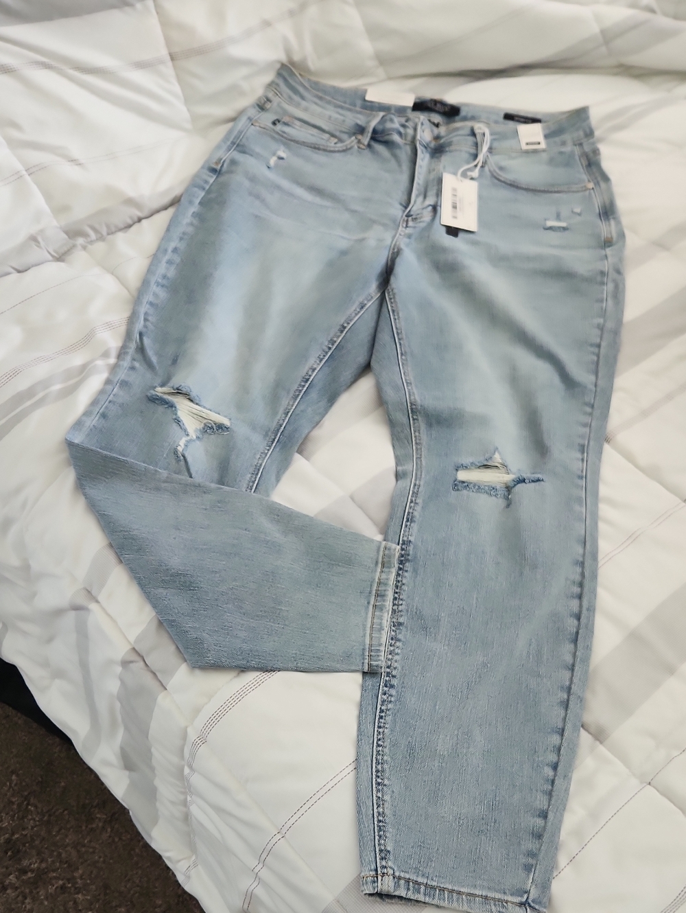 Judy Blue Light Wash Distressed Skinny Jeans